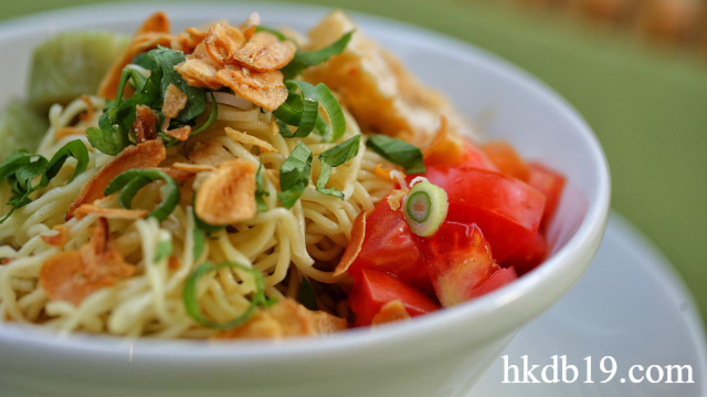 9 Tempat Makan Mie Kopyok Terbaik di Semarang 2025